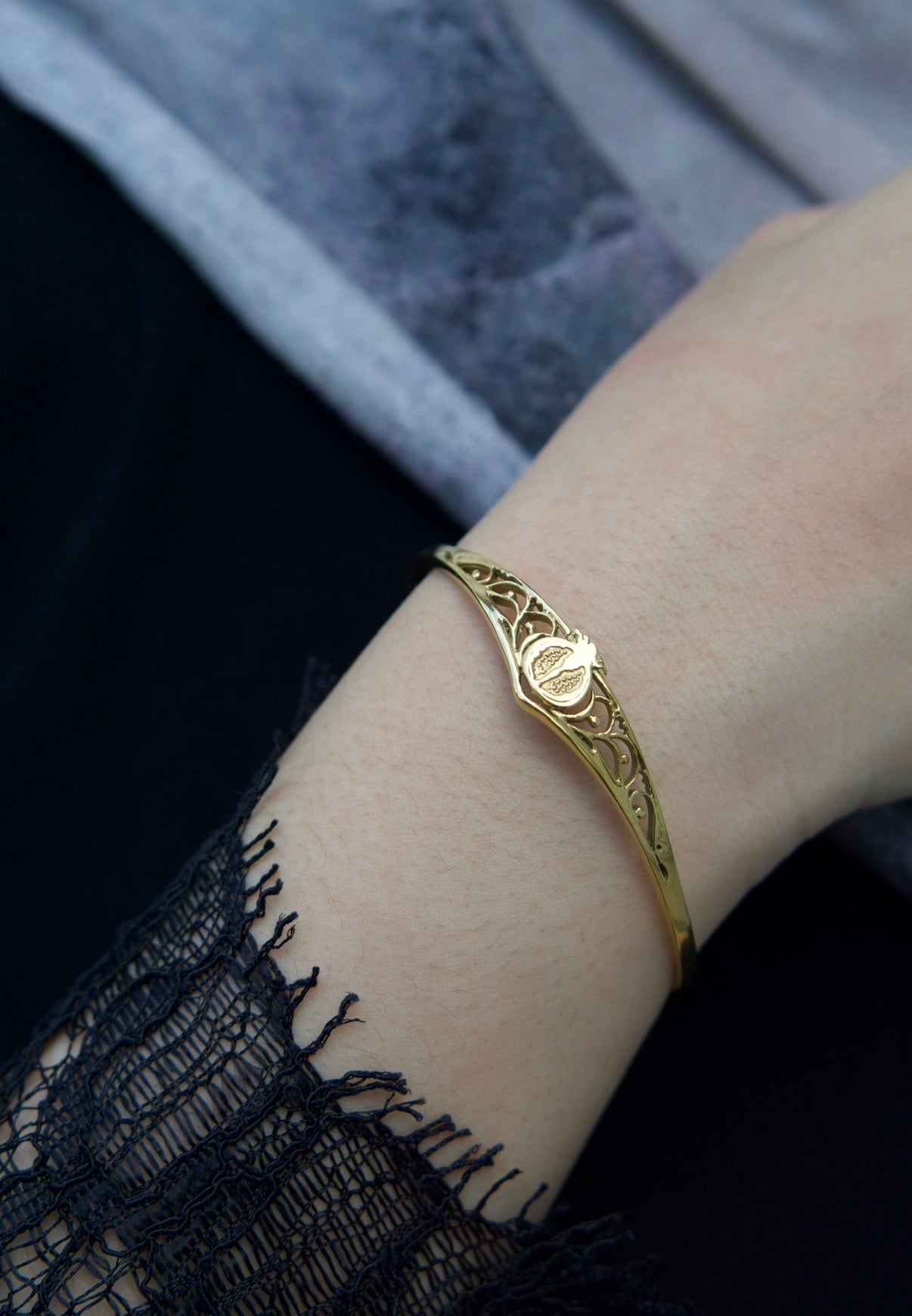 Rumaan (Pomegranate) Cuff